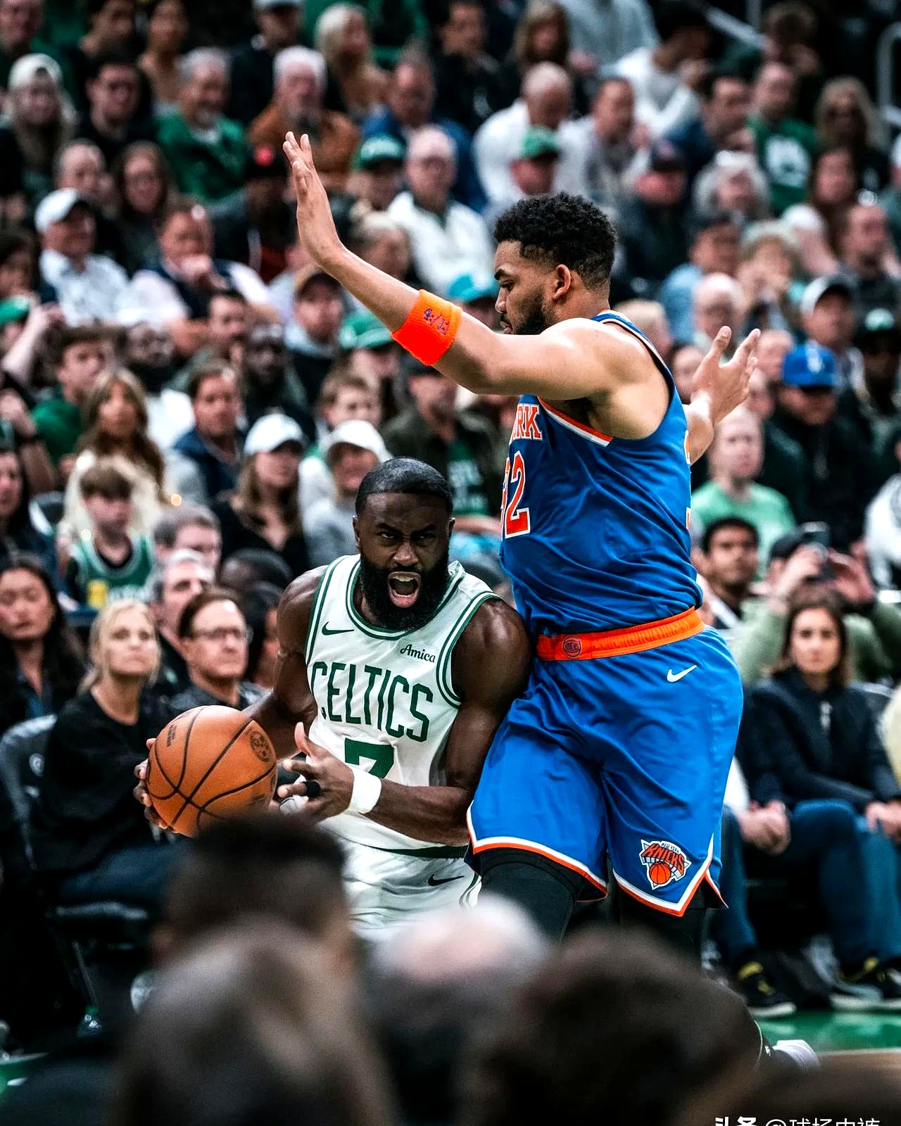 波士顿凯尔特人迎意甲关键赛,集结日绝杀压哨,球迷炸锅,高层口径保持一致的简单介绍 波士顿凯尔特人迎意甲关键赛,集结日绝杀压哨,球迷炸锅,高层口径保持一致的简单介绍