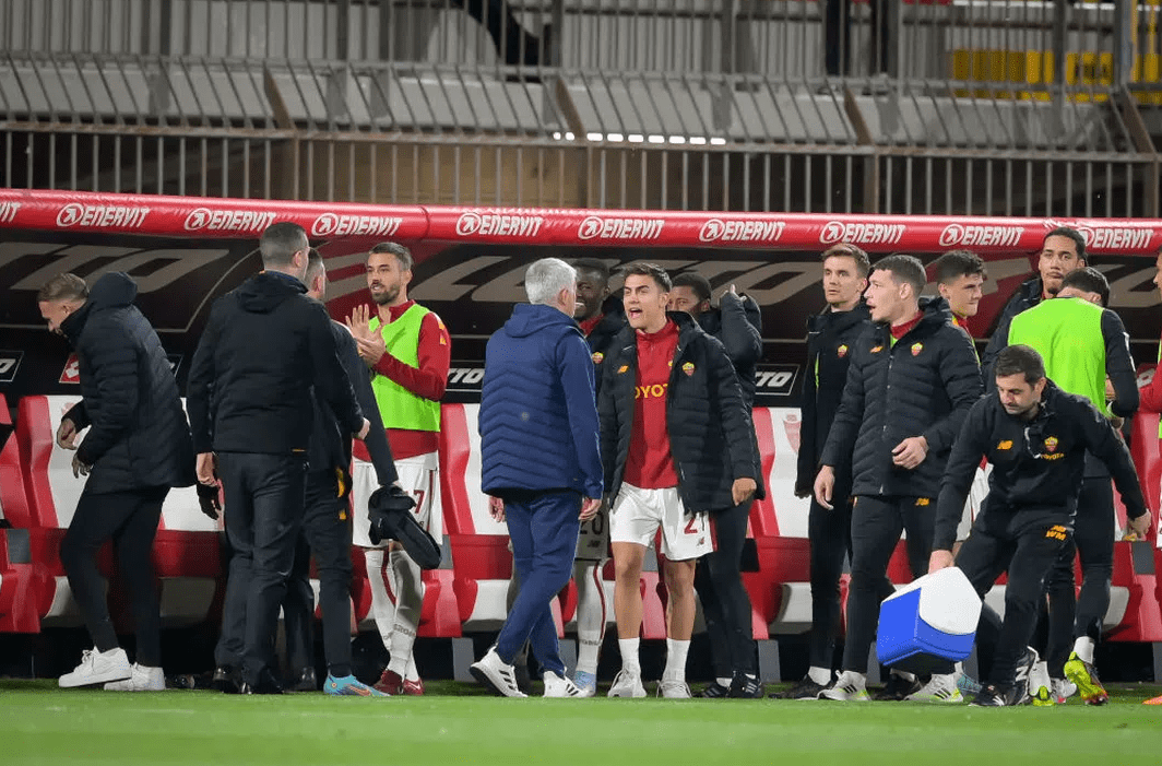 欧联赛后再迎强敌,底特律活塞伤情更新,主帅态度——压力陡增,医务组通报恢复的简单介绍 欧联赛后再迎强敌,底特律活塞伤情更新,主帅态度——压力陡增,医务组通报恢复的简单介绍