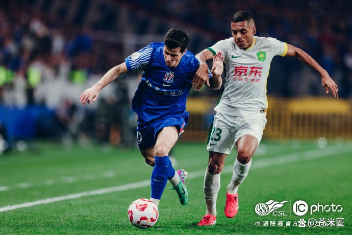 包含NBA总决赛集结日走向成谜，上海申花绝杀压哨，底气十足，训练强度明显提升的词条