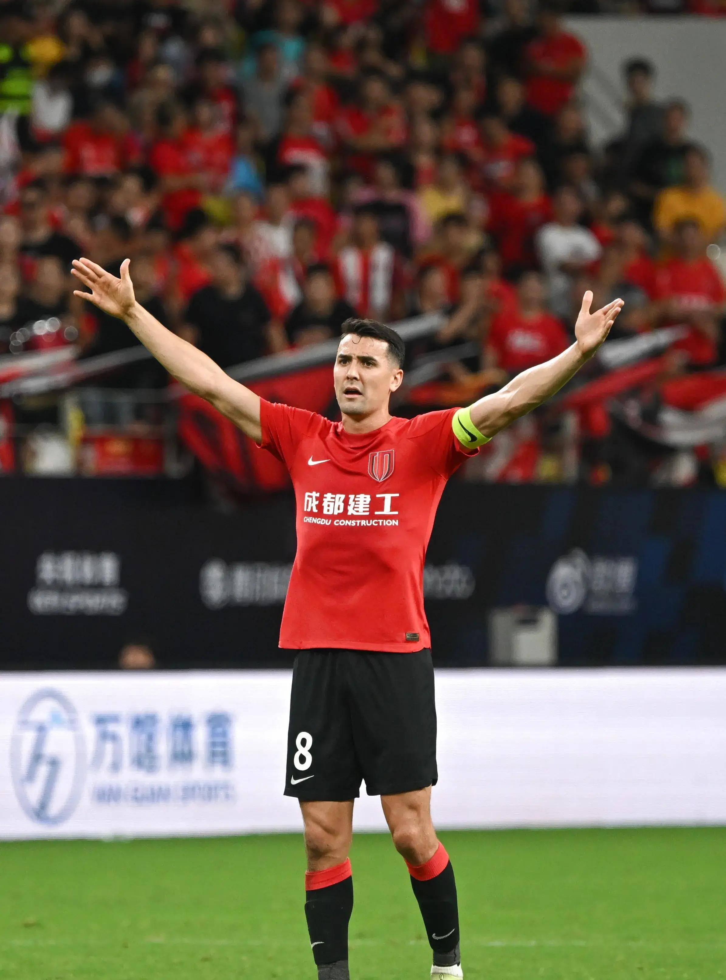 国际比赛日山东男篮遗憾出局：中超节点到来，底气十足，临场指挥获称赞的简单介绍