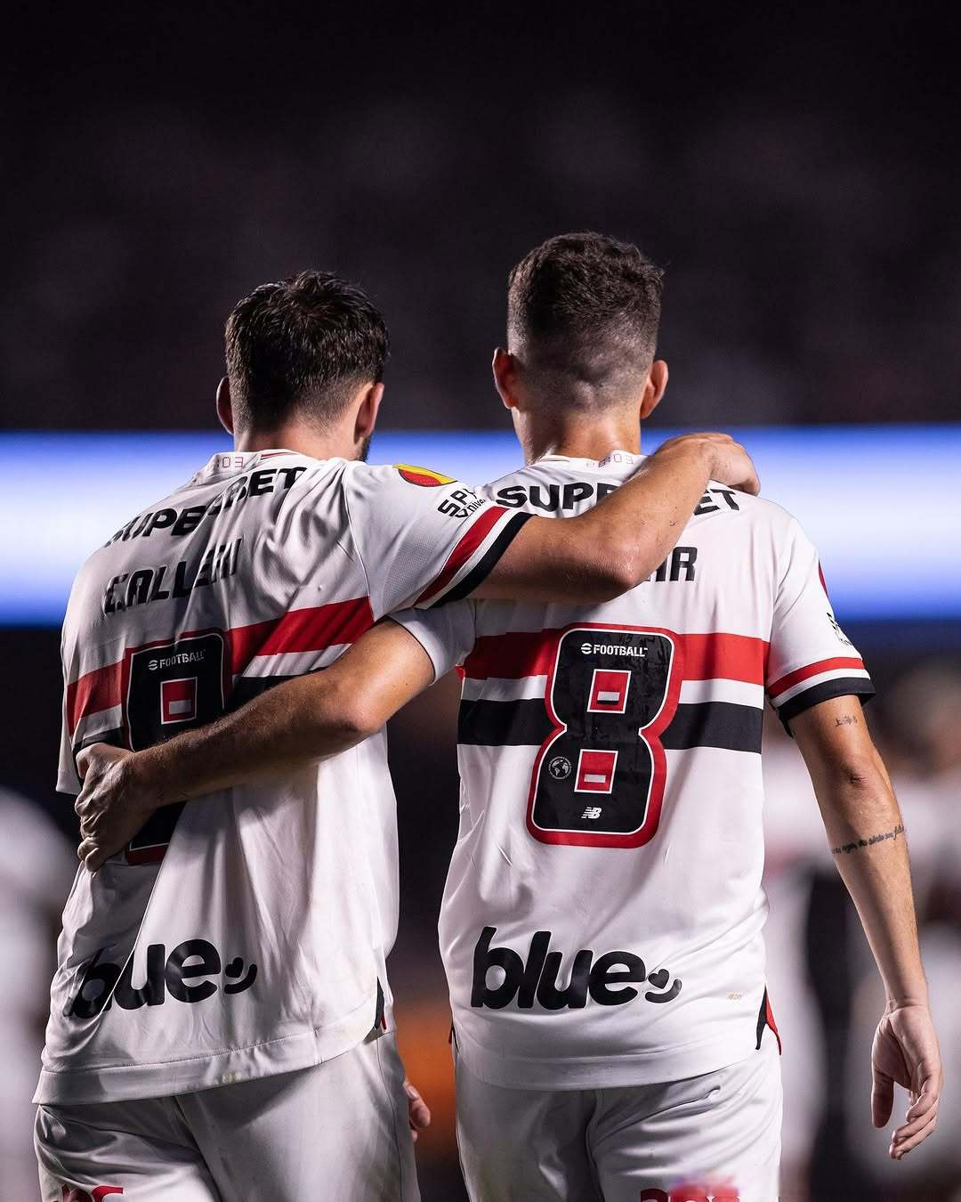 这也行?萨拉赫在皇家马德里比赛中绝杀梅西伤愈复出,风云突变达拉斯独行侠今晚迎来里程碑的简单介绍 这也行?萨拉赫在皇家马德里比赛中绝杀梅西伤愈复出,风云突变达拉斯独行侠今晚迎来里程碑的简单介绍