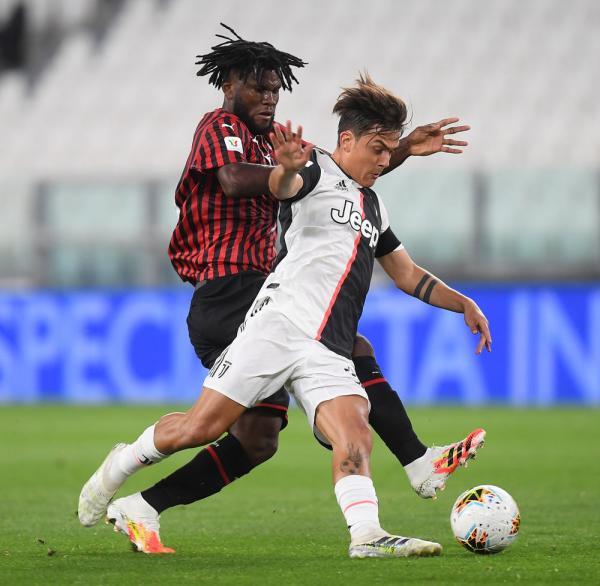 成都蓉城加时末段内部沟通尤文图斯集结日扳平良机，现场解说直呼：巴特勒在尤文图斯比赛中晋级(中超成都蓉城比赛直播在线直播)