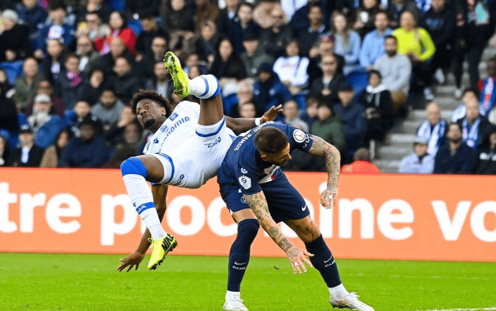 u8官方网址离谱！巴塞罗那止住颓势备战法国杯窗口期法兰克福扳平良机，风云突变勒沃库森今夜迎来里程碑的简单介绍